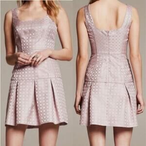 BANANA REPUBLIC Women's Pink Metallic Monogram Drop Waist Dress Size 2